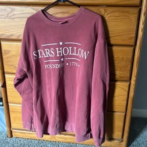 Calling All Gilmore Girl Fans! NBW Stars Hollow Sweatshirt